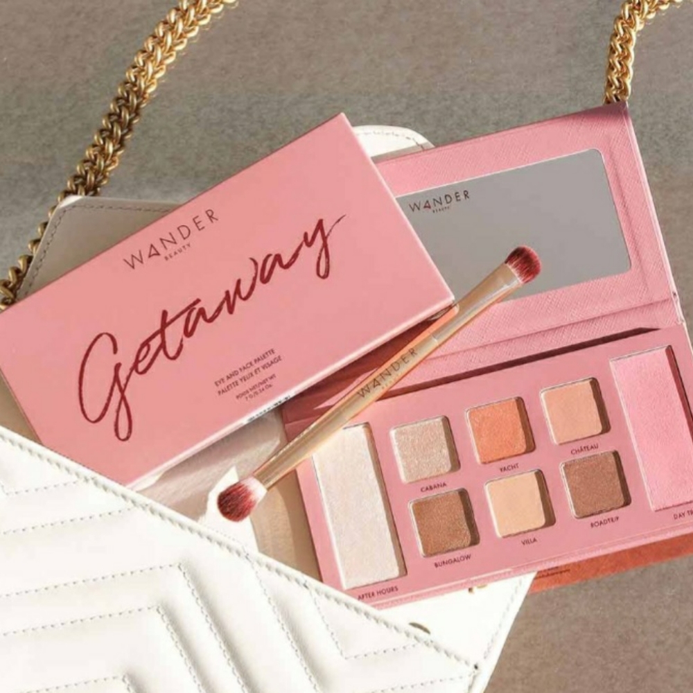 Wander Beauty Duo  palette and illuminating oil